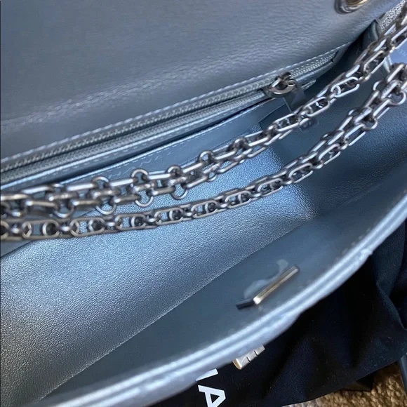 SOLD Chanel mini 2.55 in metallic leather - Picture 13 of 14